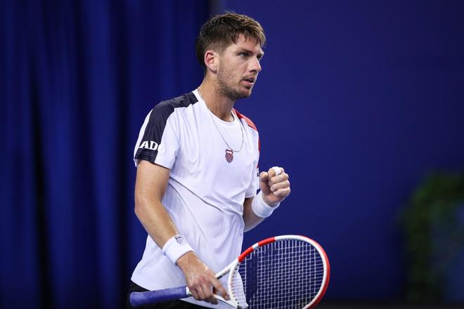 队在篮板争 队在篮板争