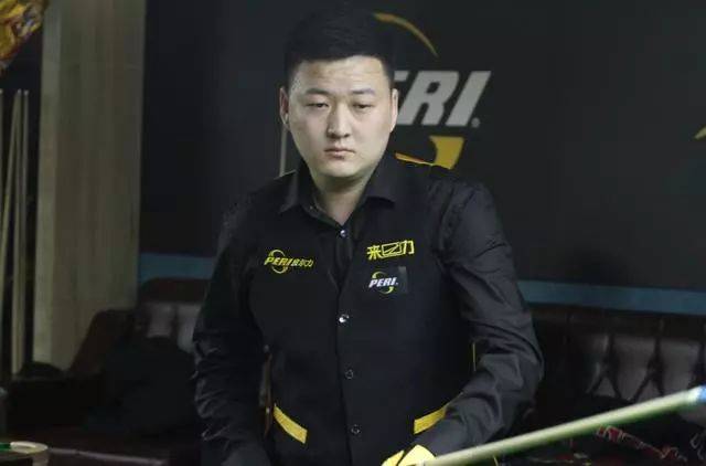 胡荷韬在接 胡荷韬在接