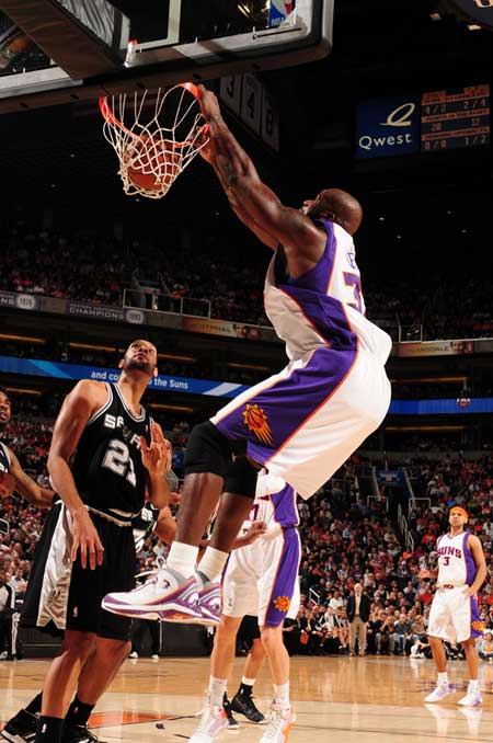 湖人依托 湖人依托