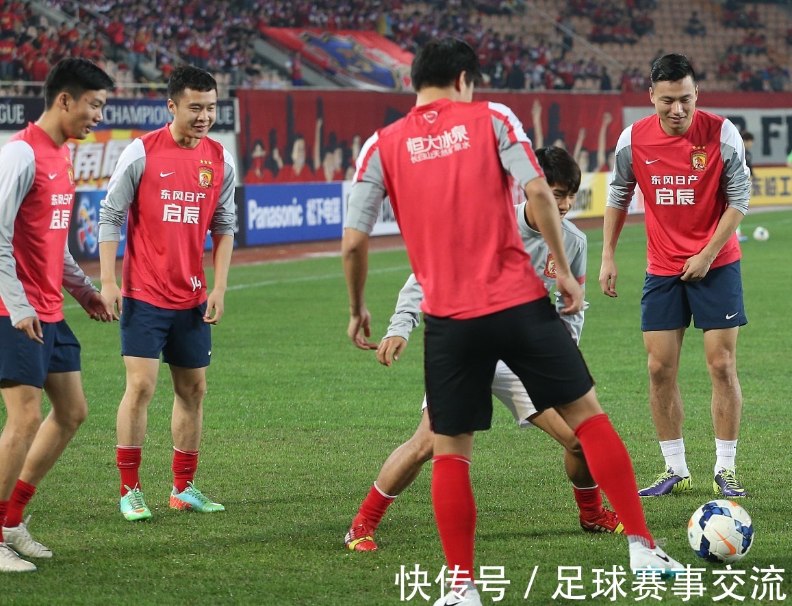 的内野滚地 的内野滚地